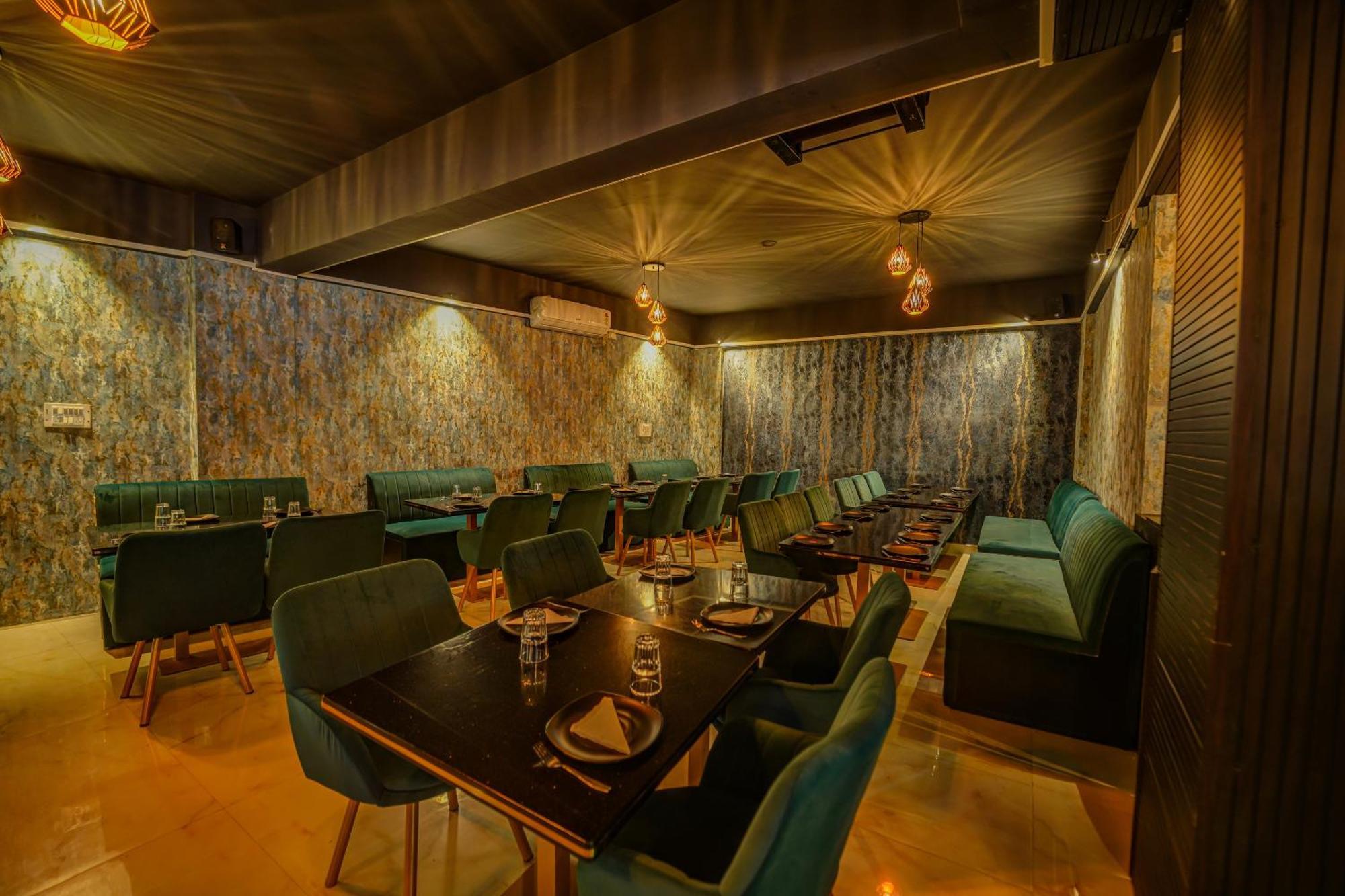 The Emerald Inn Μπανγκαλόρ Εξωτερικό φωτογραφία
